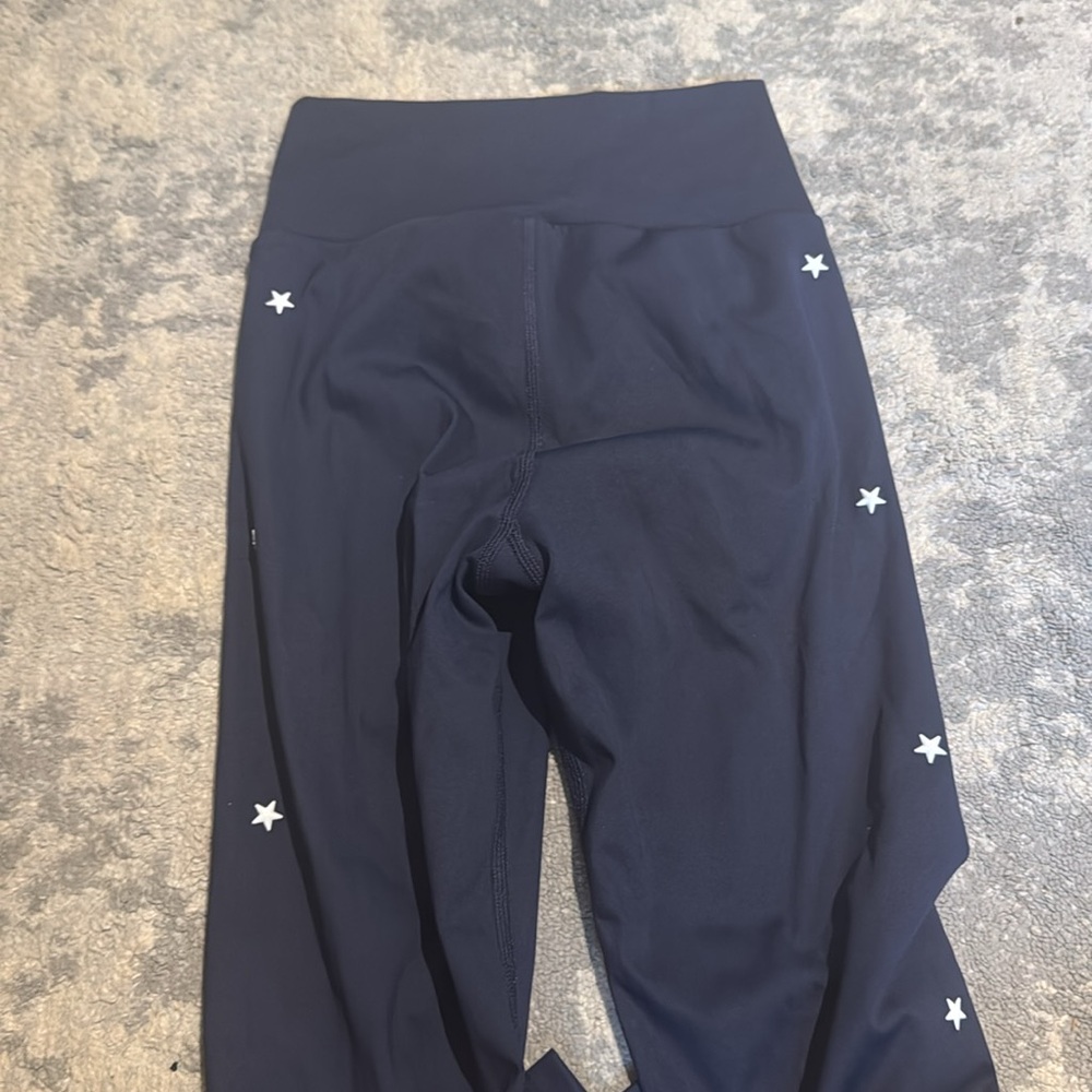 Beach Riot Legging - High Rise Star Patriotic S - Picture 3 of 4